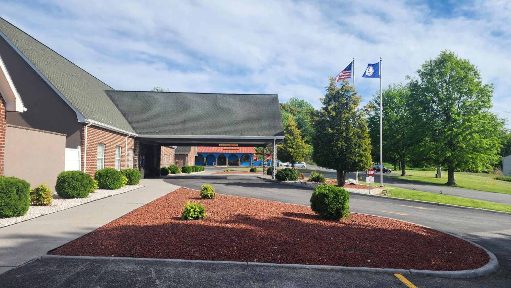 Quality Inn Dublin I-81 Exteriör bild