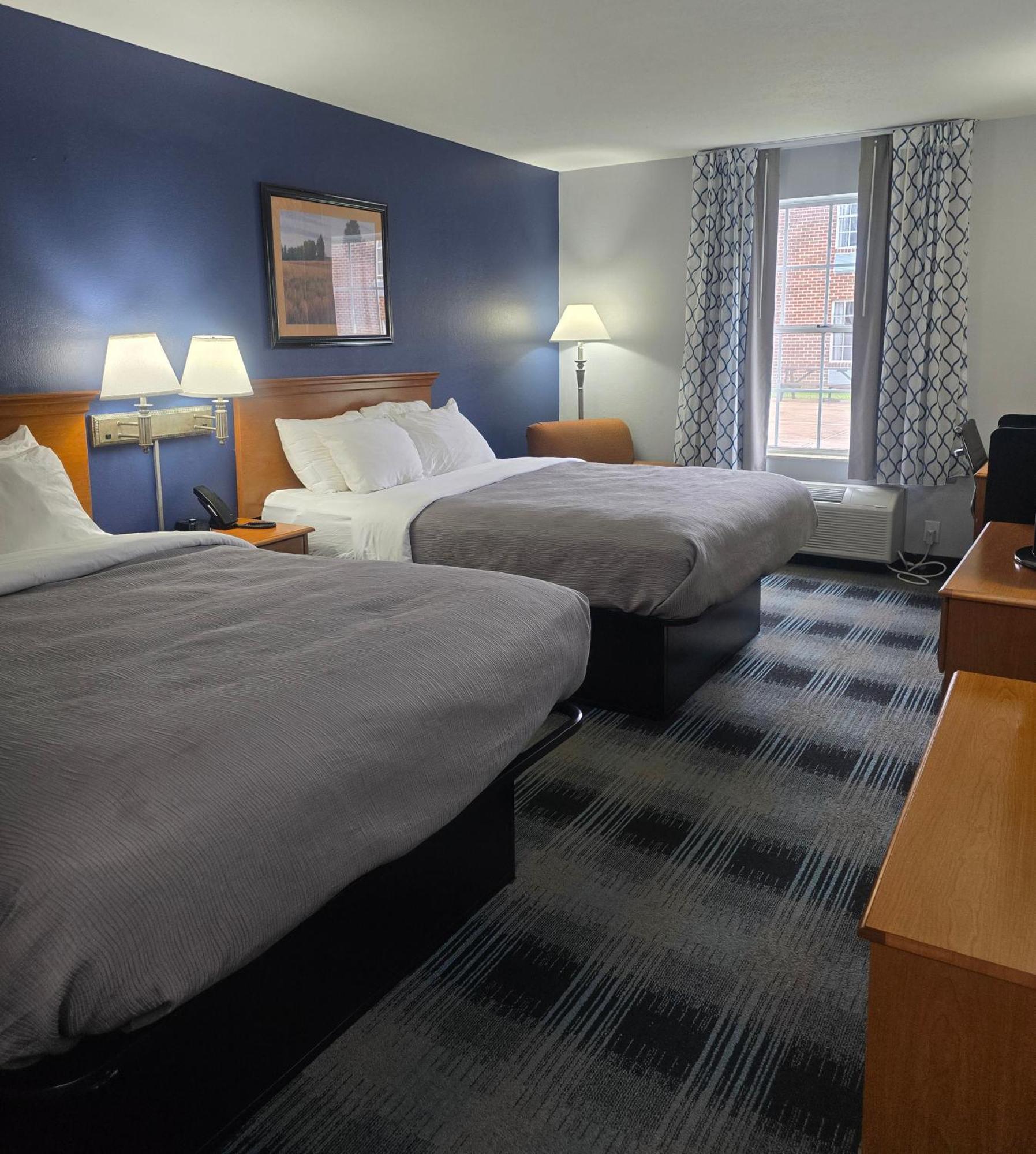 Quality Inn Dublin I-81 Exteriör bild